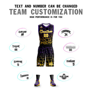 Maillot de basket-ball uniforme de sport à motif Graffiti tacheté noir violet-jaune personnalisé