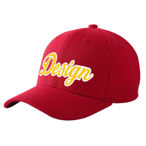 Casquette de baseball personnalisée avec avant-toit incurvé rouge, or et blanc, design sportif